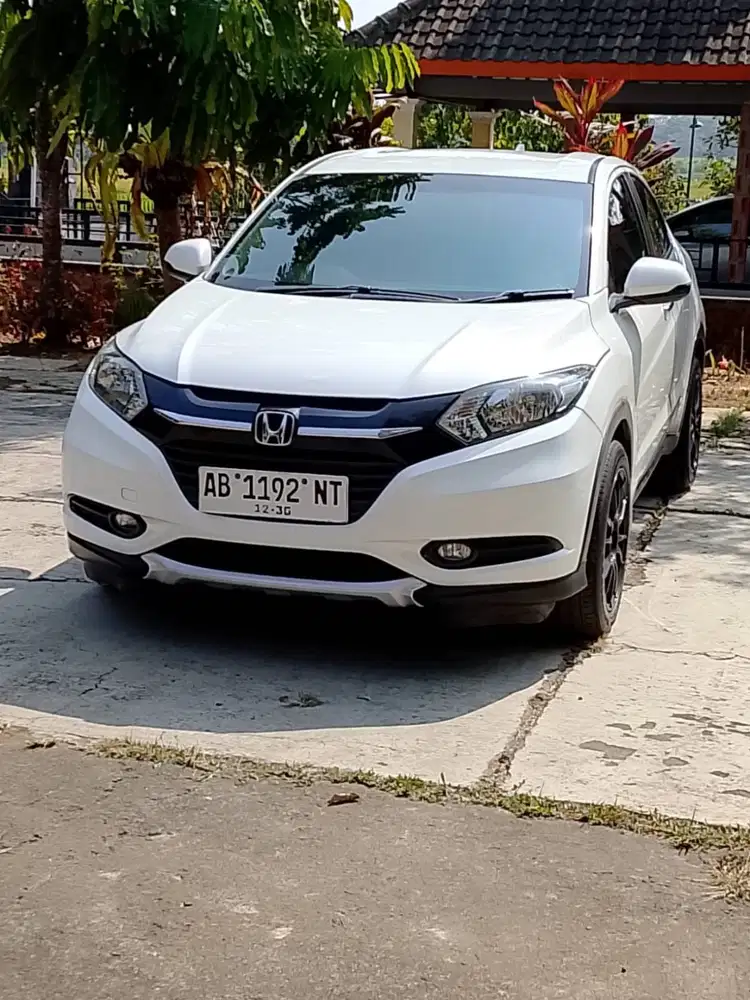 DIJUAL HRV PUTIH 2015