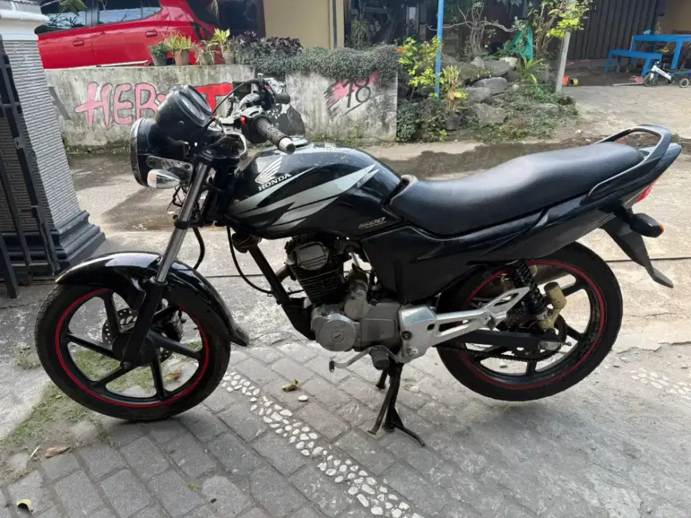 Mega pro  Megapro Primus THN 2008 plat AB Bantul