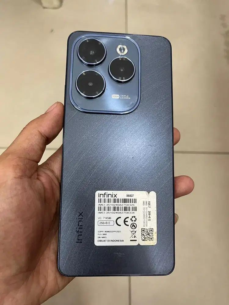 infinix hot 40 pro 8/256 fullset seken