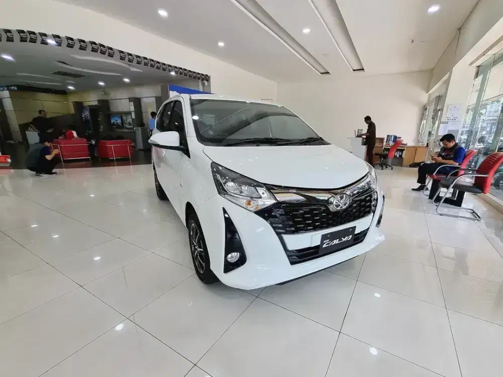DP 5JT TOYOTA CALYA G MANUAL MT / MATIC KREDIT HITAM PUTIH GREY MERAH