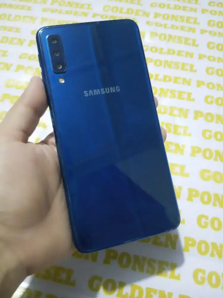Galaxy A7-Crystal Blue.4G.Finger.Ram 4/64GB.ORI.GOLDEN PONSEL