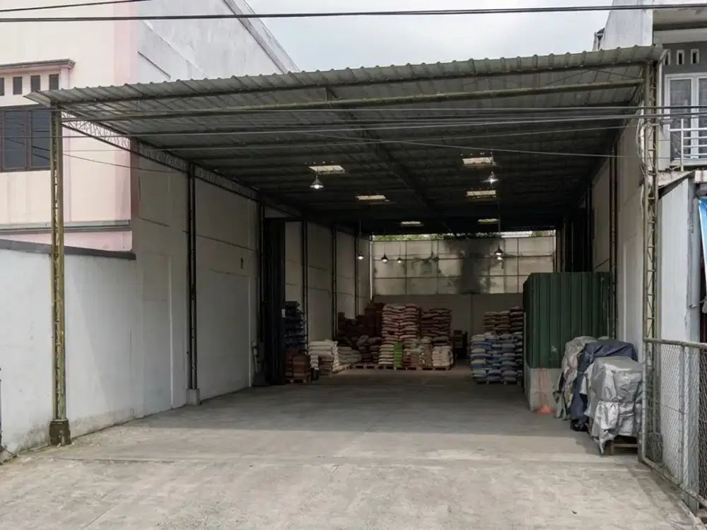 DISEWAKAN GUDANG DI UNGARAN