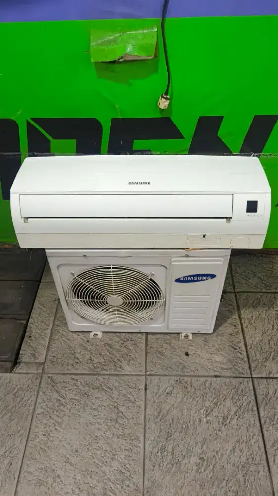 Jual AC split merk Samsung 3/4 pk dingin bagus