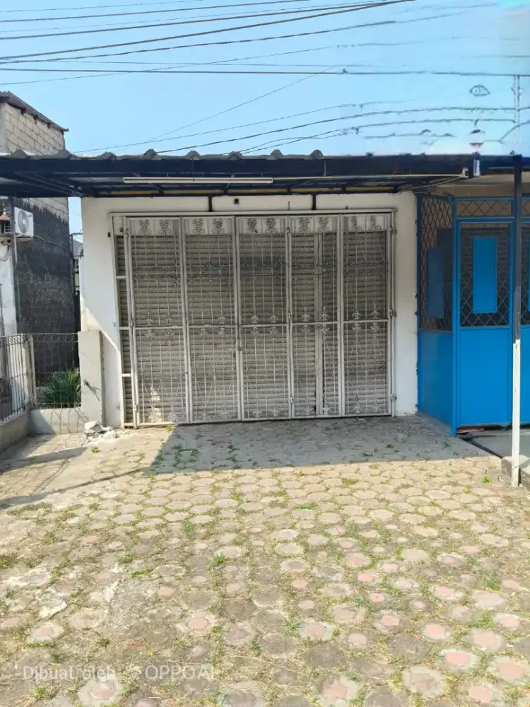 Kios dijual cepat  pinggir  jln raya utama Curug Cimanggis 45m²(400jt)
