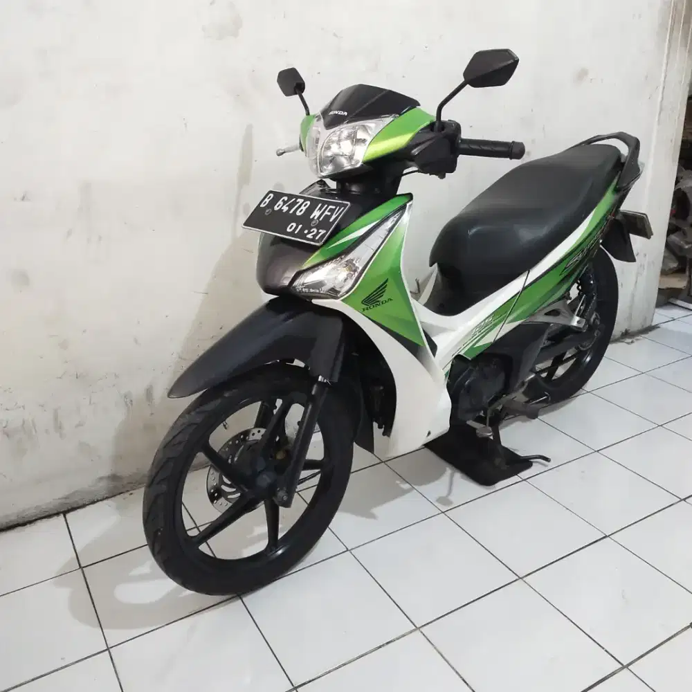Honda Supra Helm In 2011 Lengkap Bagus