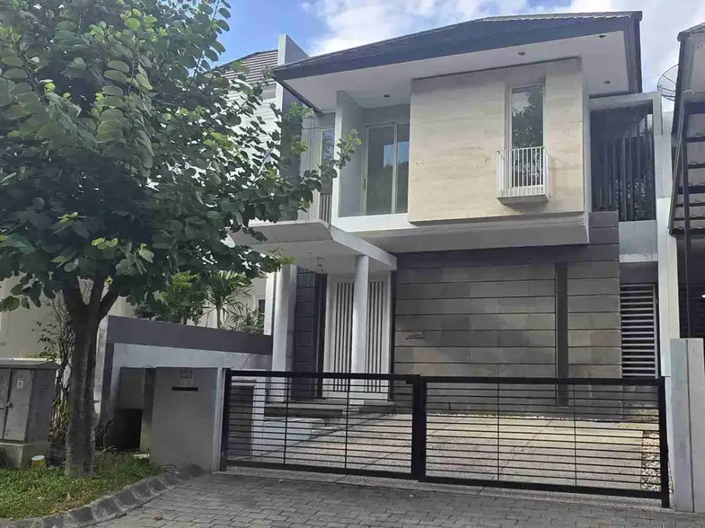 Jual Rumah Minimalis Modern 2 Lantai Graha Family