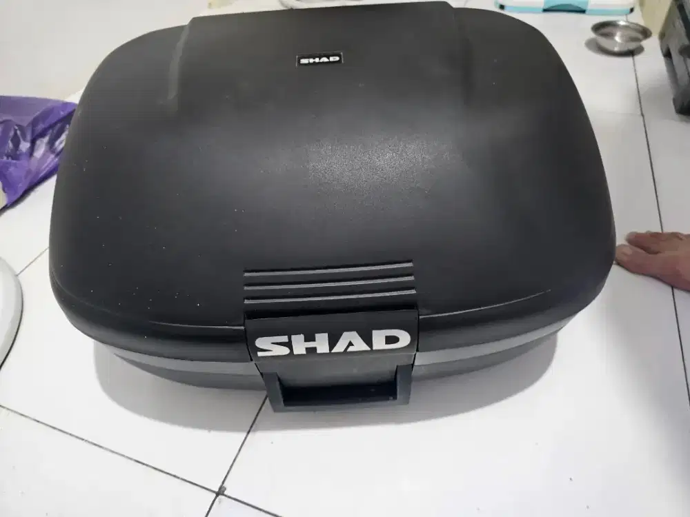 Box merk shad 42liter