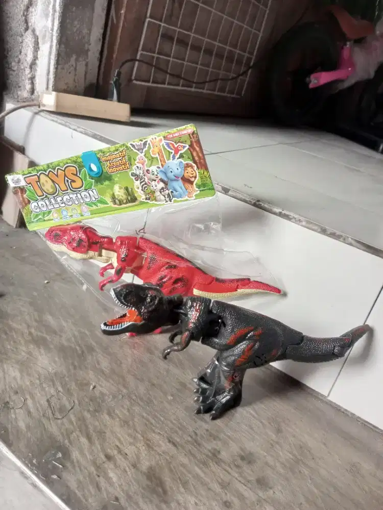 mainan anak dino baterai
