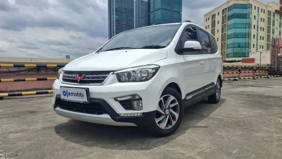 KM Rendah - Wuling Confero S 1.5 C Lux Bensin-MT 2020