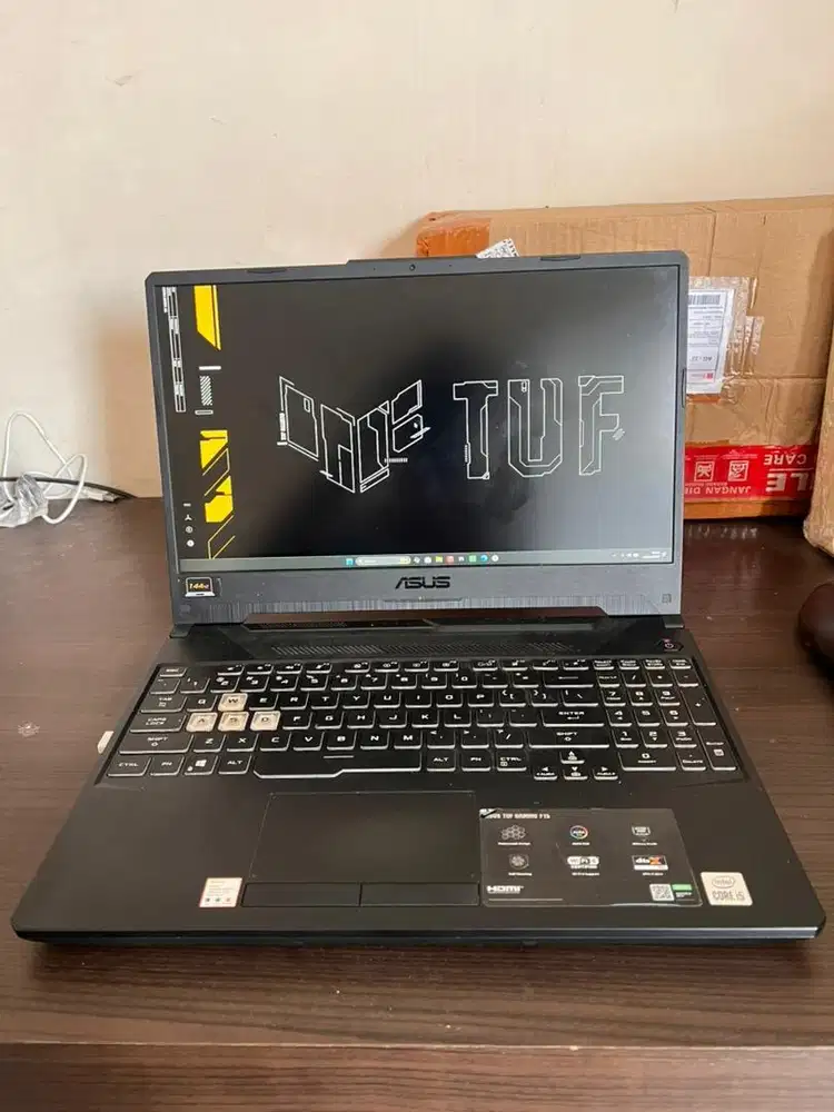 Laptop Gaming Asus TUF F15 FX506LH