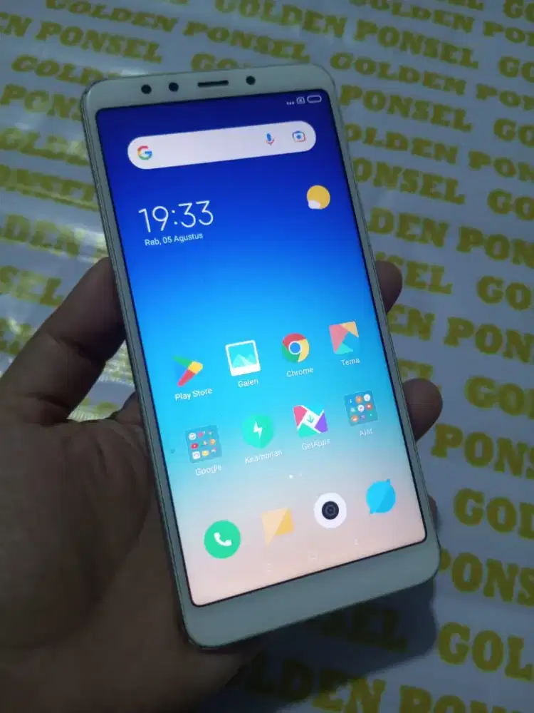 Redmi 5 Plus-4G.Finger.Ram 2/16GB.ORI.GOLDEN PONSEL