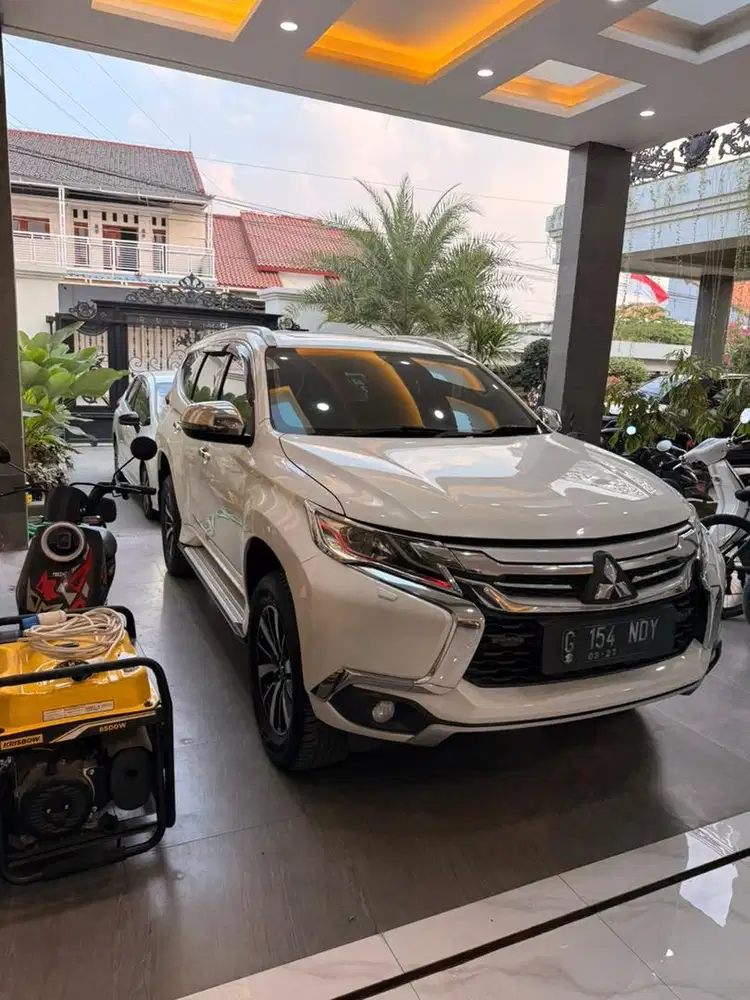 Pajero Sport dakar 2017 Putih