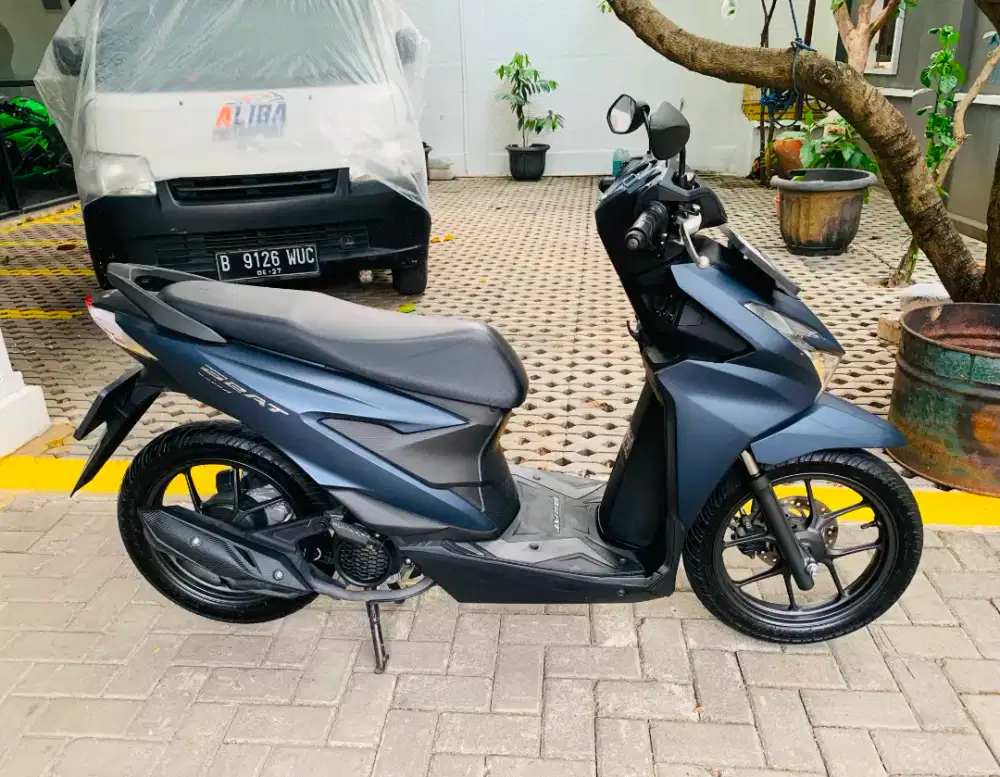 Honda beat deluxe iss