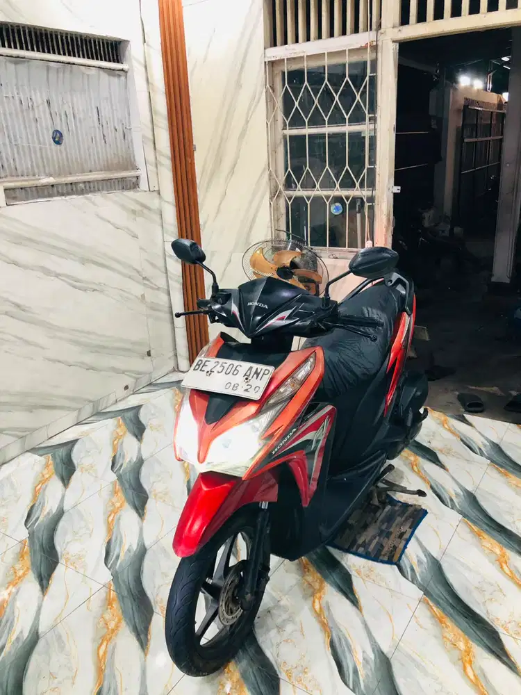 VARIO NEW KZR ISTIMEWA 2014 Pajak Hidup
