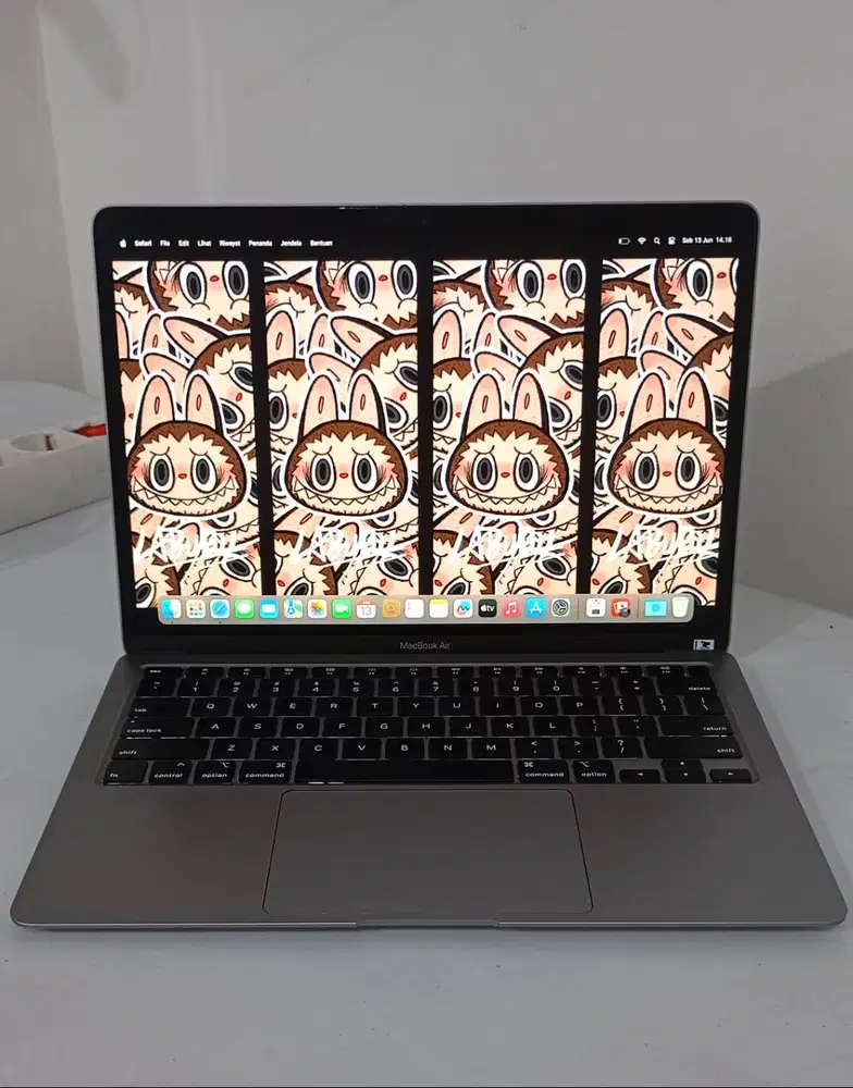 MacBook Air 13 2020 — I5 / 8GB / 256GB