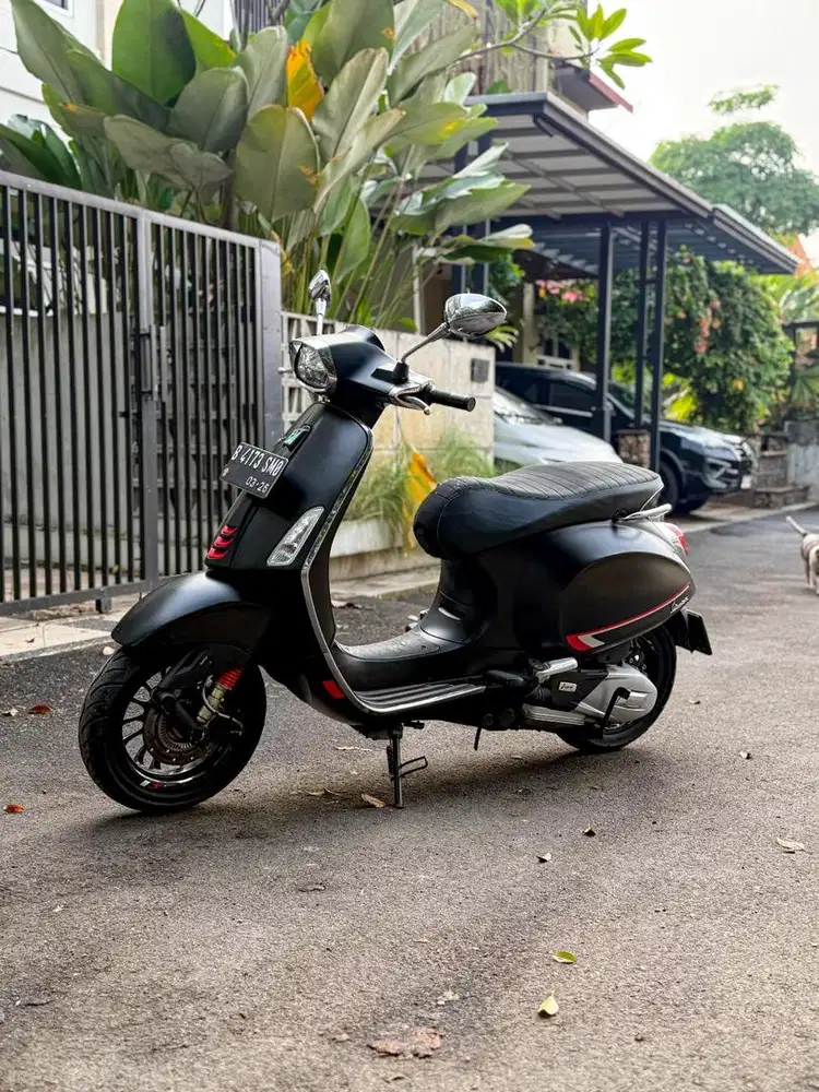JUAL MURAH SPRINT S 150 ABS BLACK