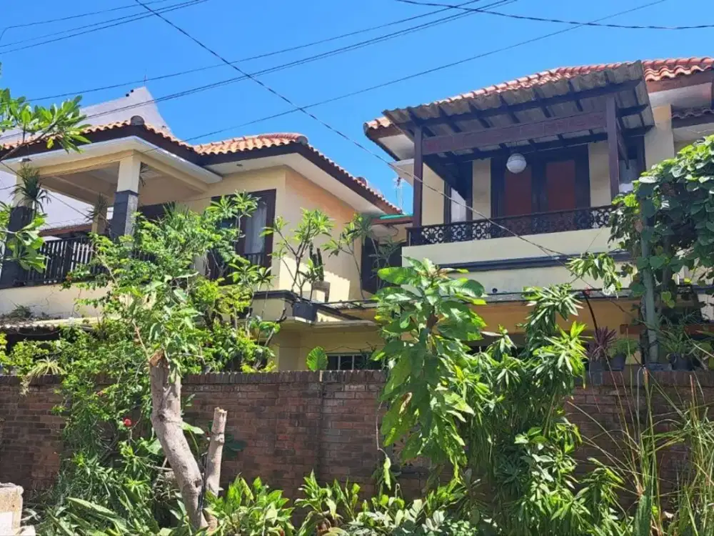 2 rumah (Mirroring) didaerah Penjaringan Sari, Hadap Selatan