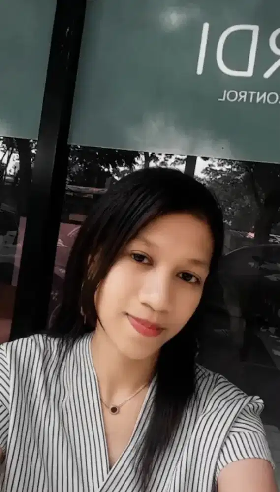 Saya sedang mencari loker perawat lansia