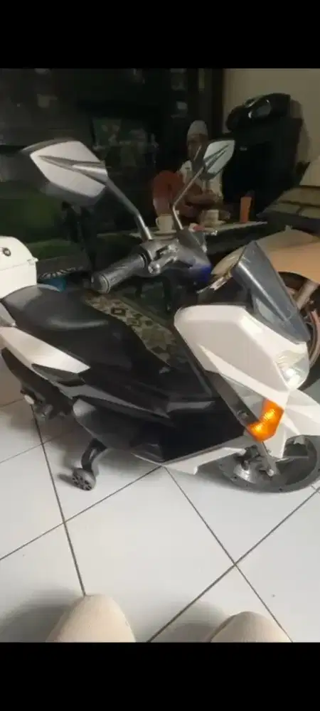 Mainan anak motor