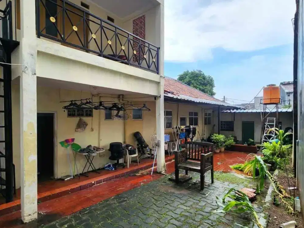 Dijual Rumah Siap Huni Berlokasi Strategis Di Kebyaoran Baru Jakarta Selatan