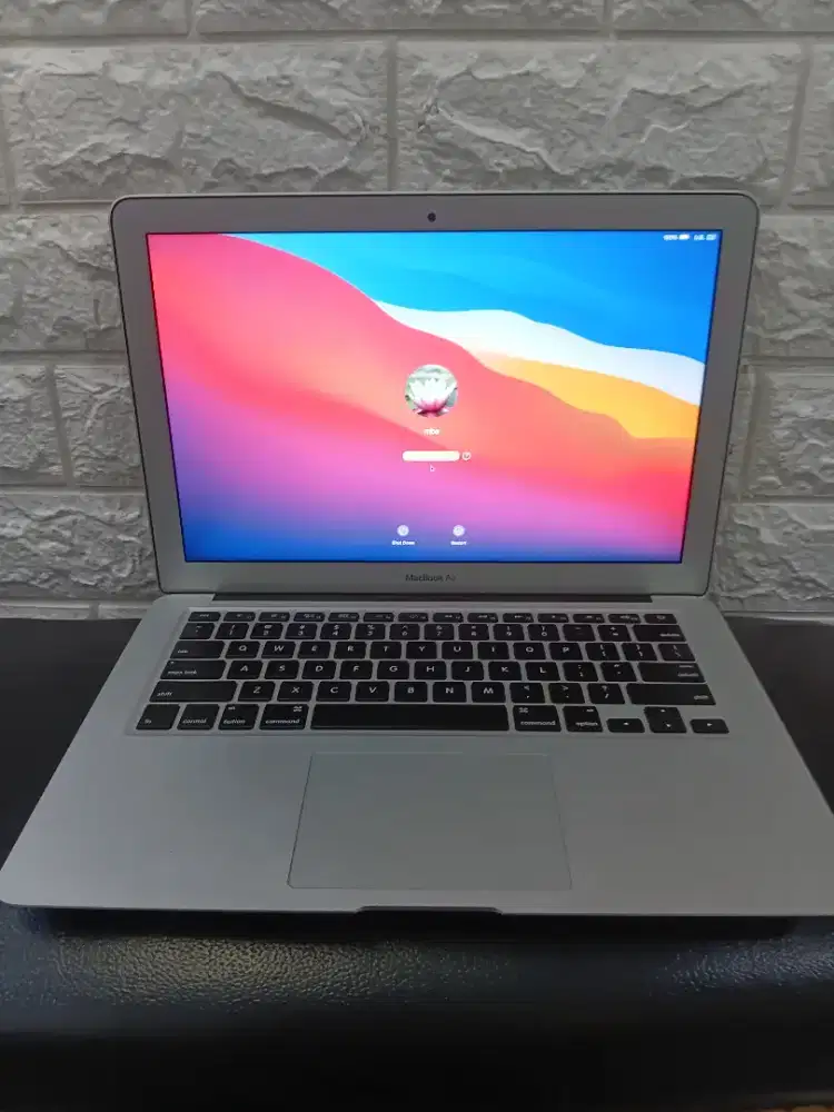 Jual macbook air 13 2015