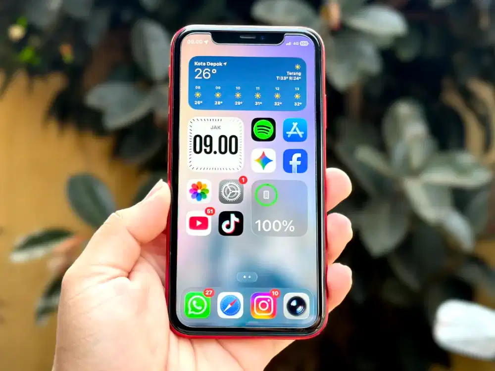 iPhone 11 64 GB Garansi Resmi iBox Indonesia Mulus Murah RED Merah