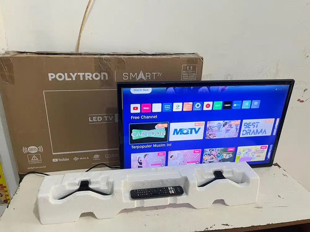 Smart TV Polytron 32 inc lengkap