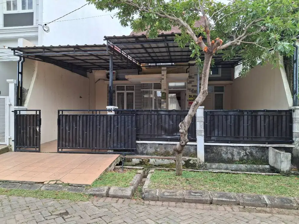 DIJUAL  MAHAL,9BUTUH UANG RUMAH LAYAK HUNI, LENGKAP SAMA PERABOTANNYA,