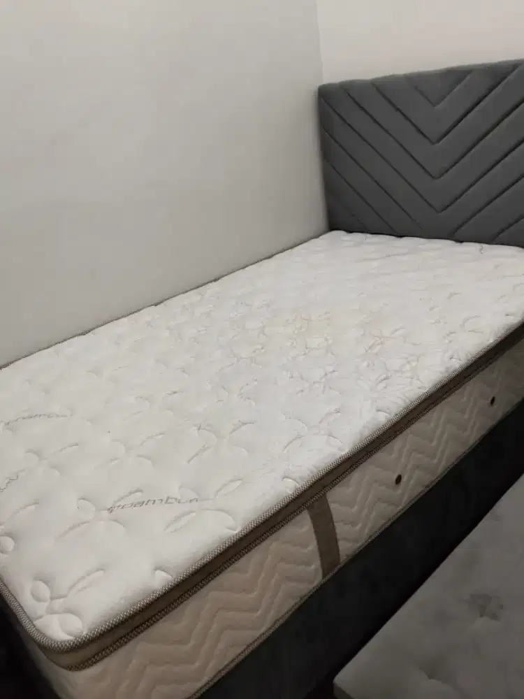 Sofa dan kasur produk dari informa