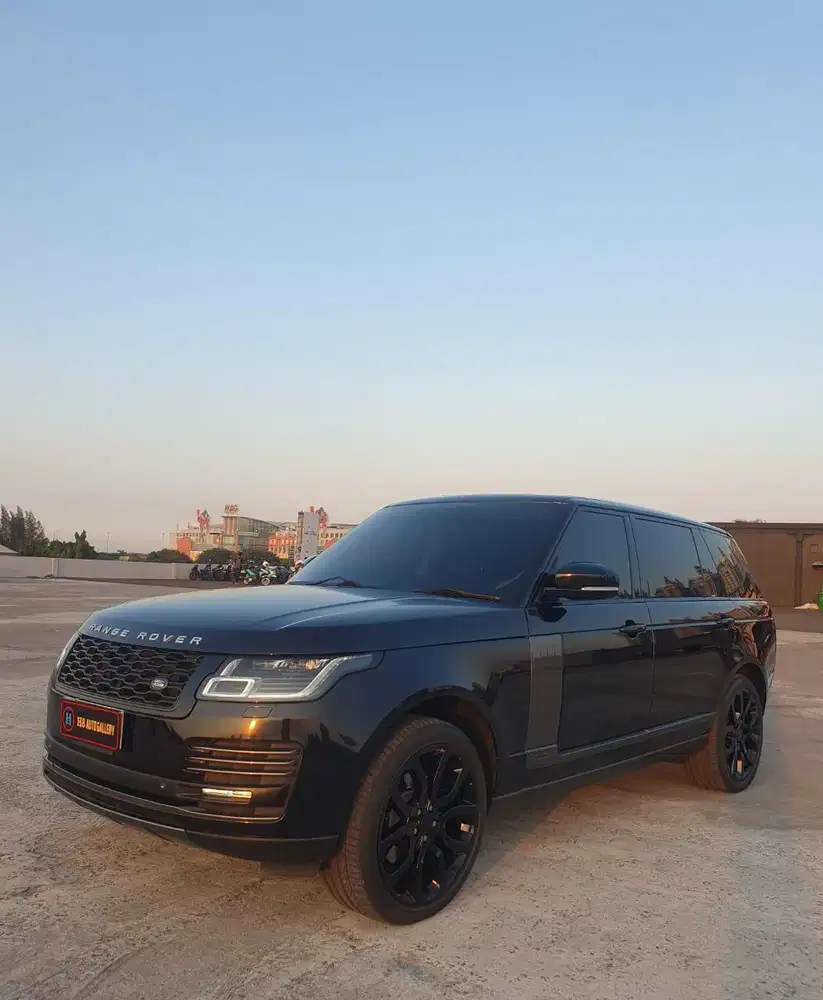 RANGE ROVER VOQUE LWB 2015