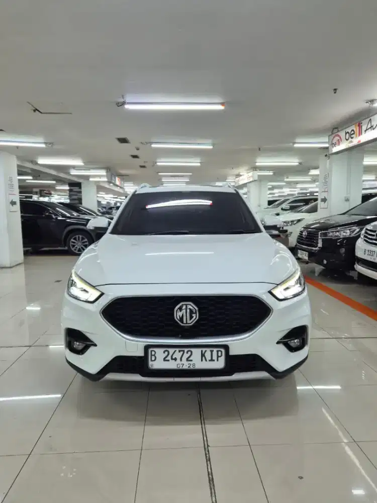 Mg zs magnify 2022 putih low km pribadi