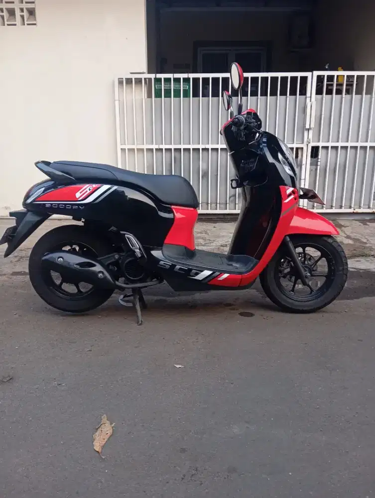 Honda Scoopy Donat 2023 mulus