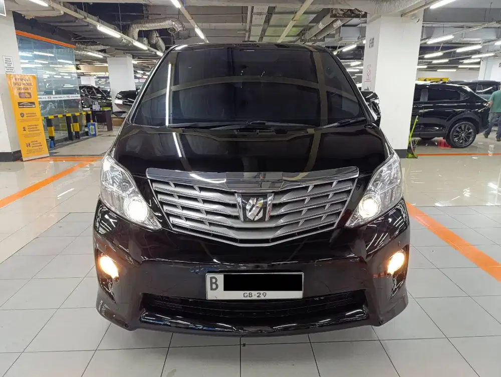 Cash 170 juta Toyota Alphard S 2.4 AT Tahun 2009/2010
