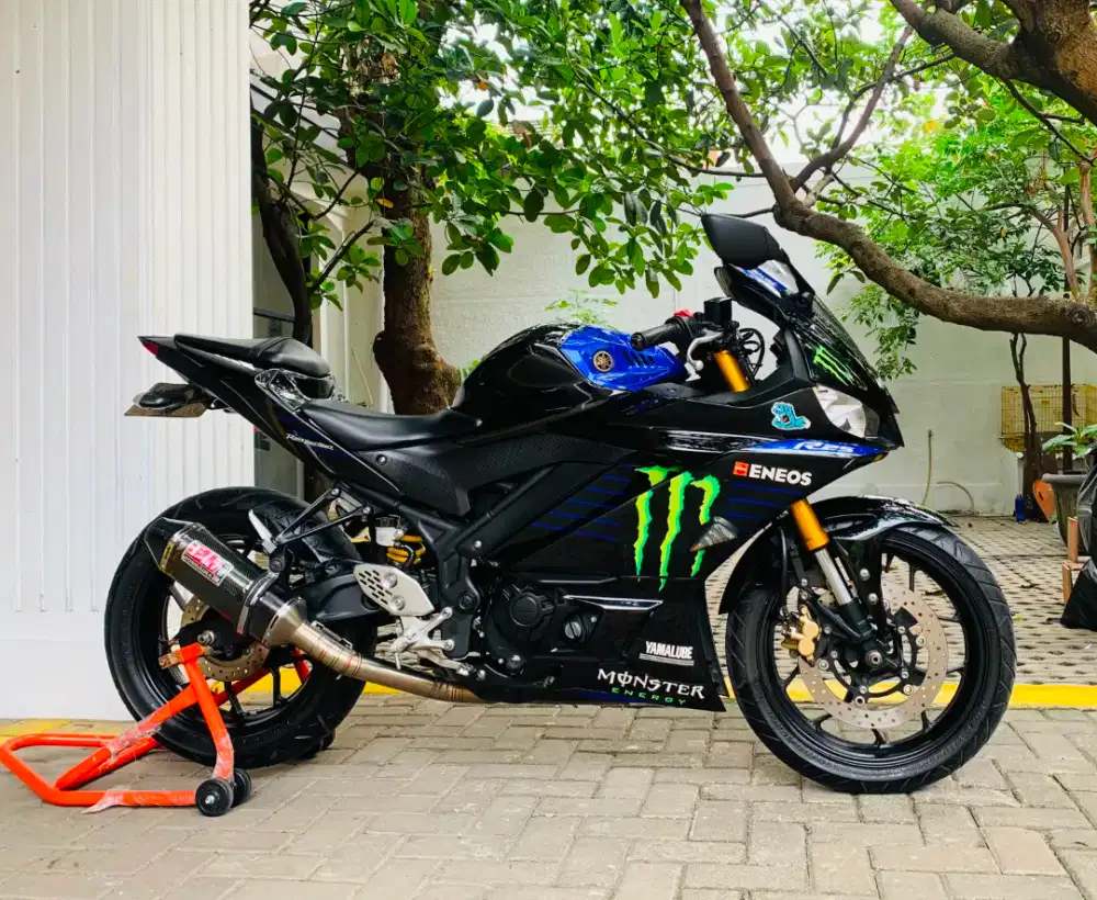 Yamaha R25 gen 2