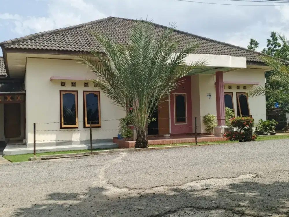 DIJUAL RUMAH ASRI JALAN LUBUK BAKUNG SOEKARNO HATTA PALEMBANG