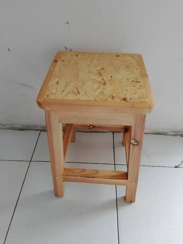 Kursi jati Belanda