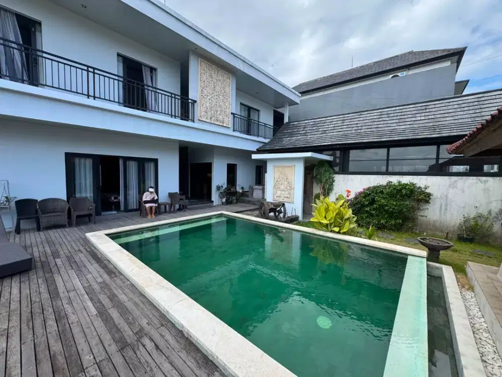 VILLA SANUR – VIEW SAWAH, LINGKUNGAN TENANG