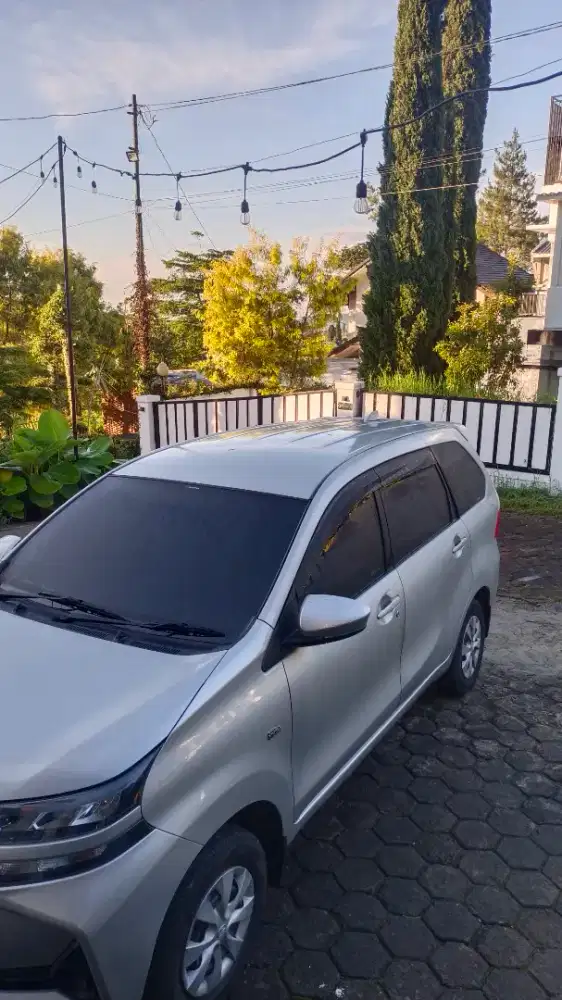 Sewa mobil+Driver unit avanza