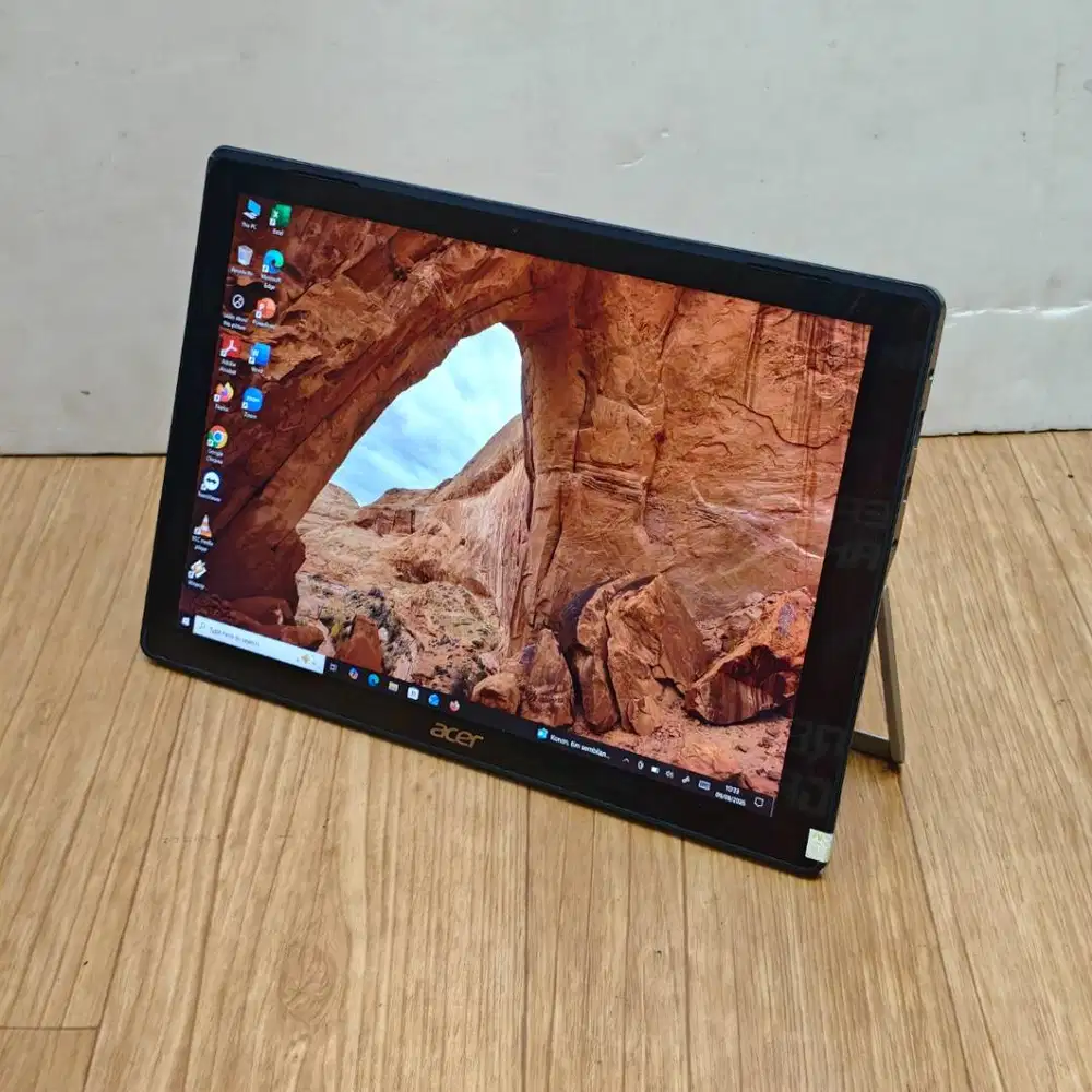 ACER SWITCH ALPHA 12 CORE I5 6TH 4GB 256GB SSD TOUCH TABLET