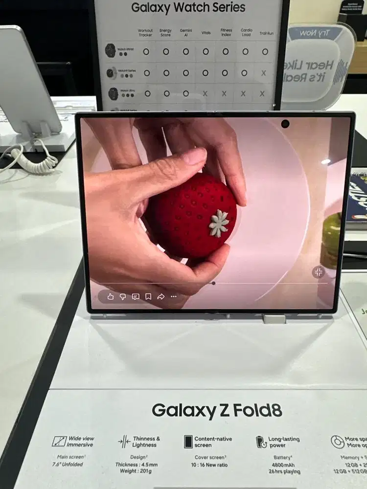 PROMO PRE ORDER SAMSUNG GALAXY ZFOLD 8 FREE UPGRADE MEMORI