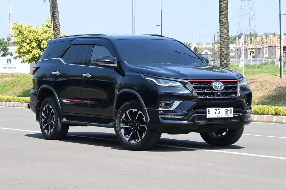 (TDP5jt) Toyota Fortuner 2.4 VRZ TRD AT 2021