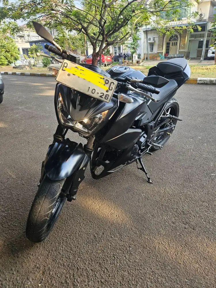 KAWASAKI Z250 2013 HITAM KM 9RB MULUS