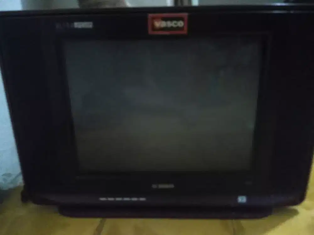 TV tabung merk Ichiko