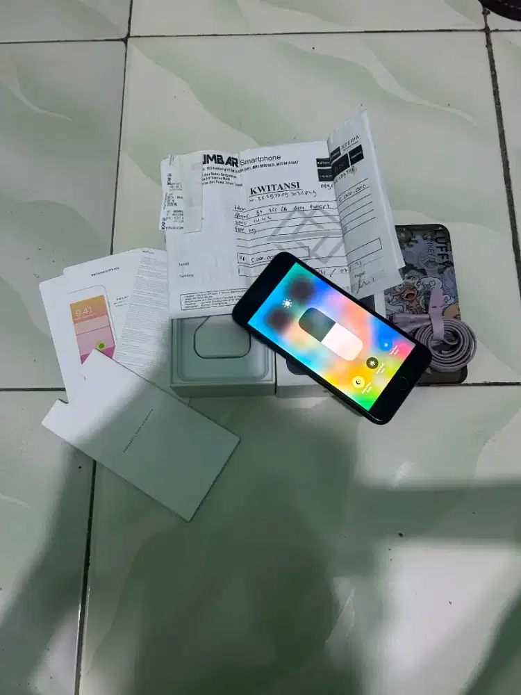 iphone 8+ 256gb fullset all operator