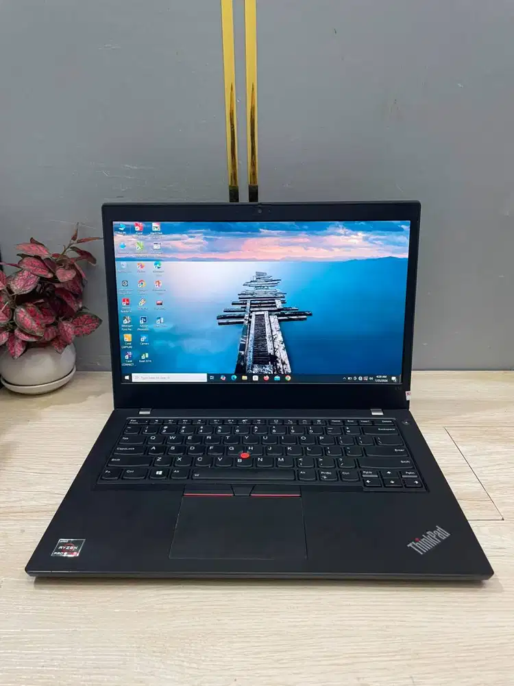 LAPTOP SEKOLAH & KULIAH LENOVO RYZEN 5-4650U 8/256 14 INCH *ETM