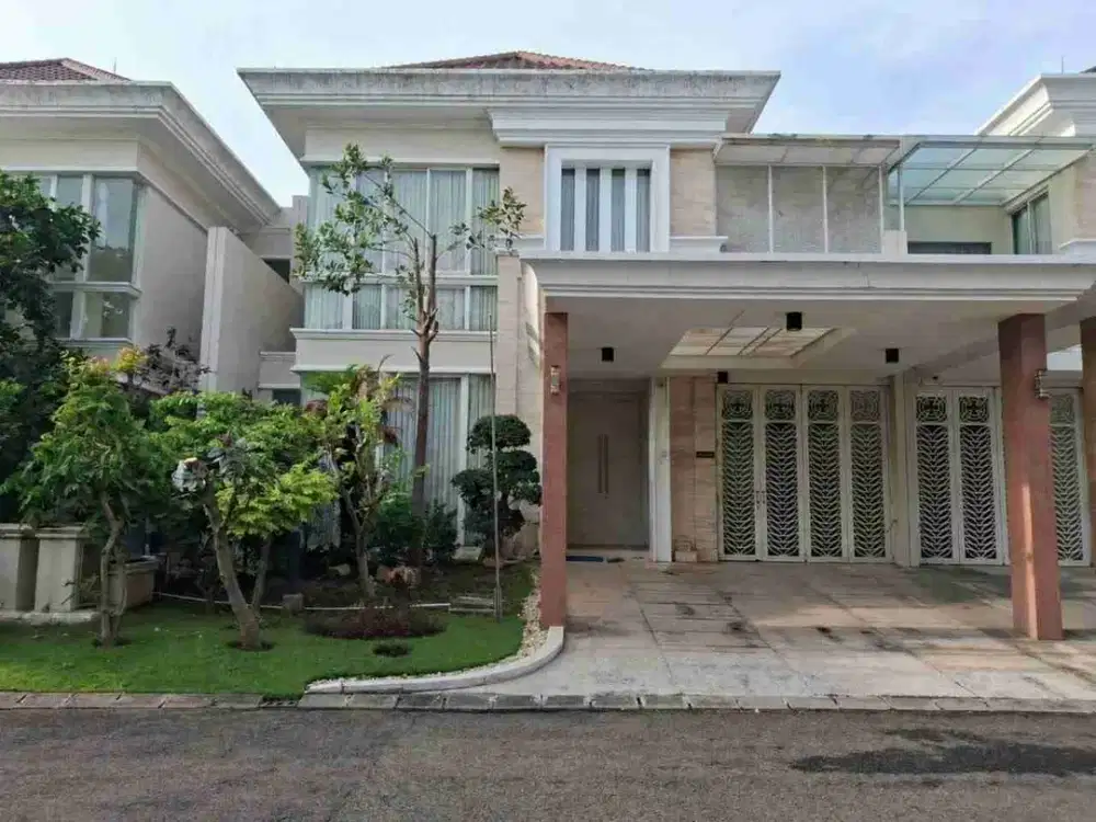 Dijual Rumah Pakuwon Indah Siap Huni