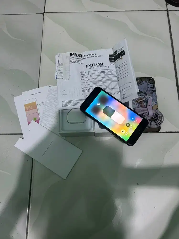 iphone 8+ 256gb fullset all operator