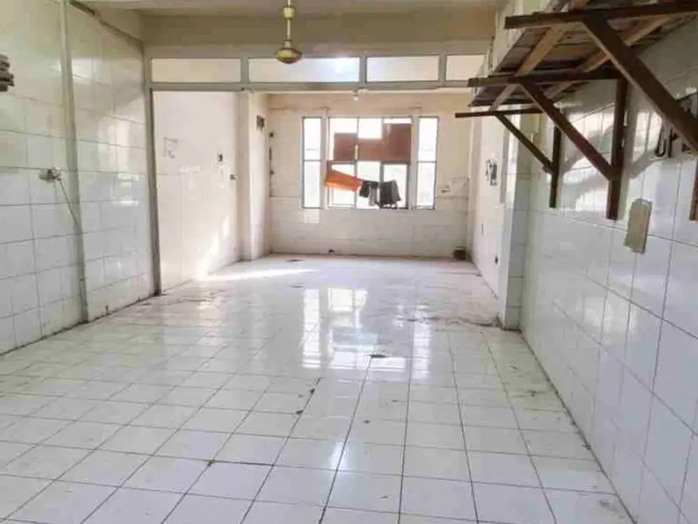 Dijual Ruko gandeng 4 lantai siap huni di kapuk jakbar