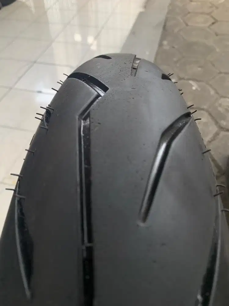 Dijual 2buah ban luar r17-Pireli & Aspira