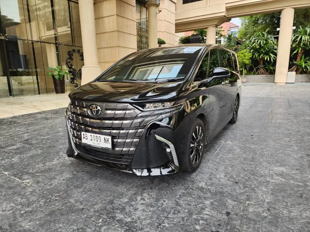 Toyota New Alphard 2024 matic